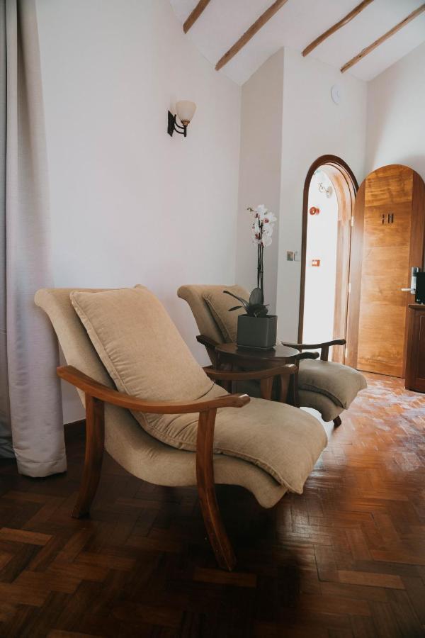 Saab Royale Resort Kajiado エクステリア 写真