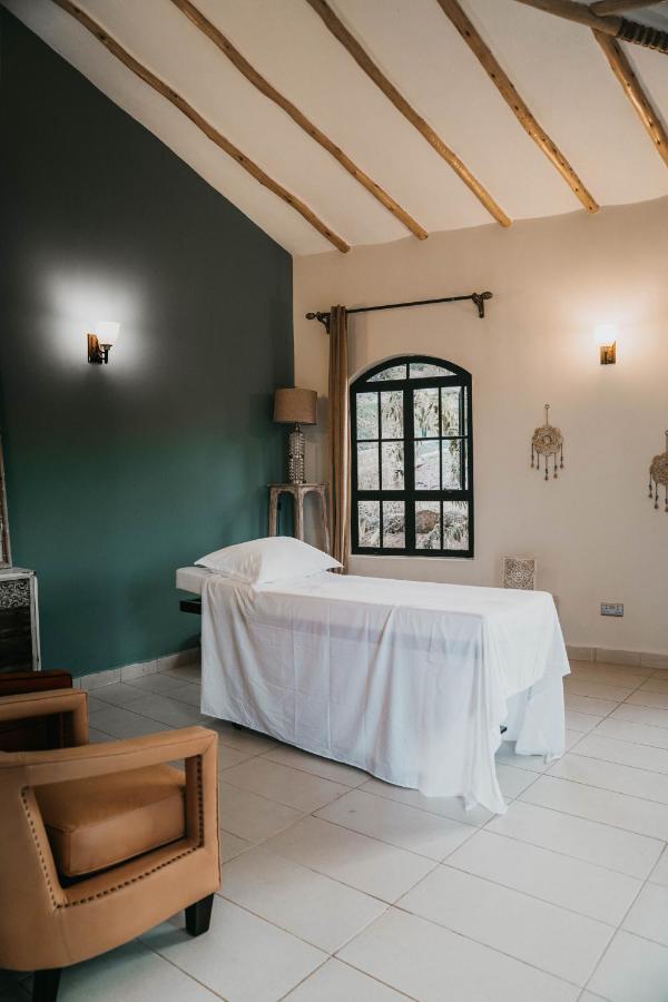 Saab Royale Resort Kajiado エクステリア 写真