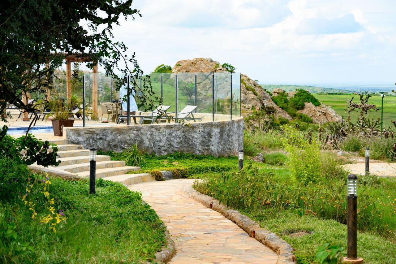 Saab Royale Resort Kajiado エクステリア 写真